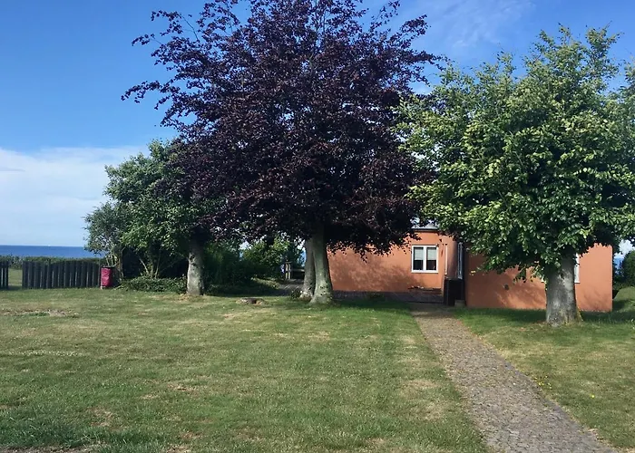 Frydenlundsvej, Ronne, Bornholm * רונה